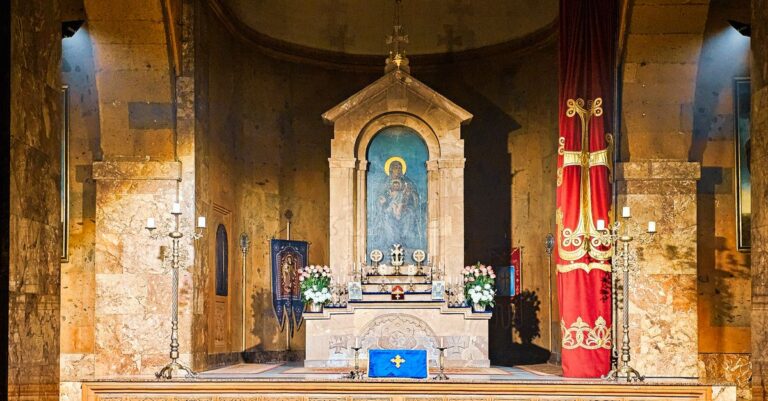 Sfântul Spiridon: minunile marelui făcător de minuni din Corfu